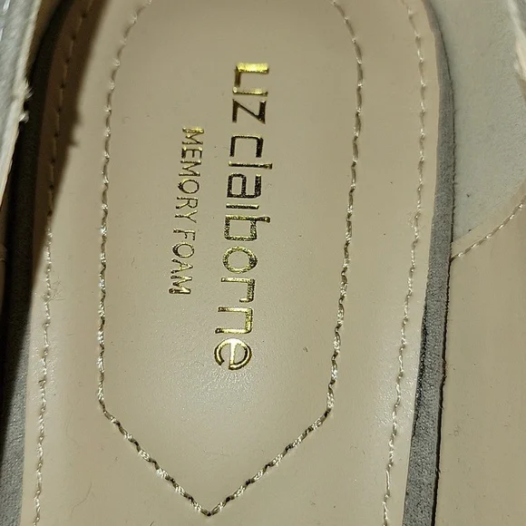 Liz Claiborne Peak Koala Taupe Memory Foam 3" Heels Size 9 NWT - Picture 2 of 12